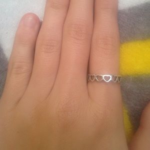 James Avery Tiny Hearts Ring