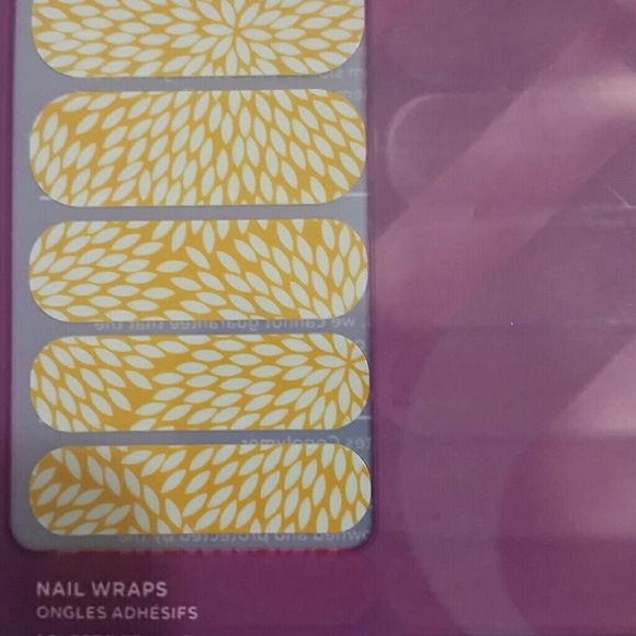 Bundle of Jamberry Sunny Lotus & whimsy