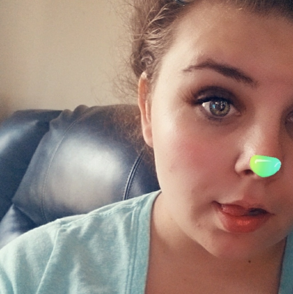 Meet your Posher, Haileigh