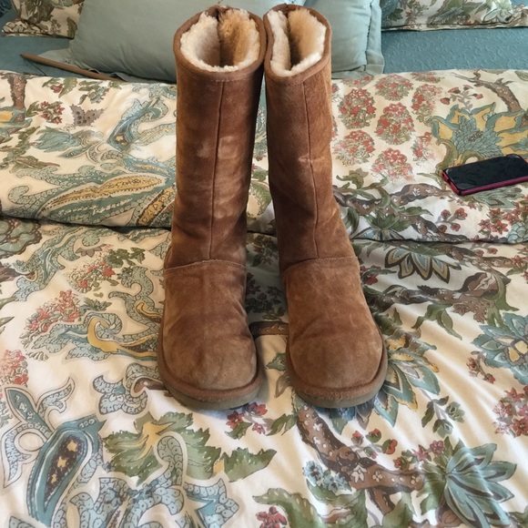 Brown ugg boots