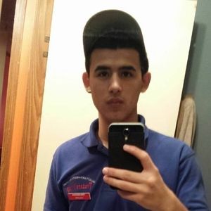 Meet your Posher, Julian