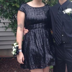 Black homecoming dress size 8