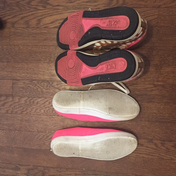 Nike sneaker bundle - Picture 2 of 4