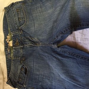 Refuge jeans