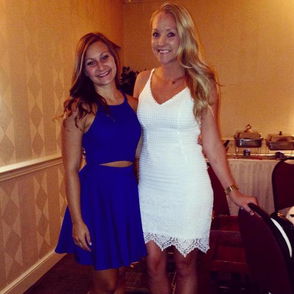 Meet your Posher, Danielle - Picture 1 of 1