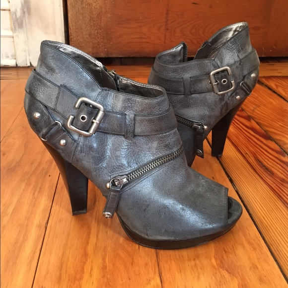 Guess Shoes - Guess peep-toe bootie