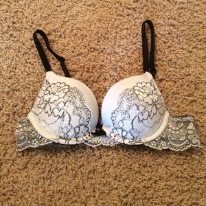 Victoria's Secret bra