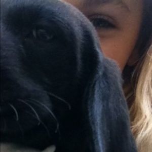 Meet your Posher, Alexis