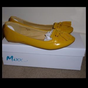 Mixx Petra Patent Leather Mustard Flat