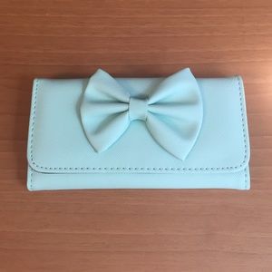 Mint bow wallet