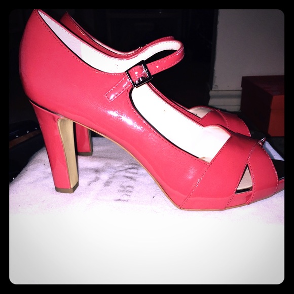 Franco Sarto Coral Ted Pumps, size 9.5