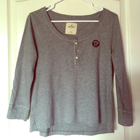 Loose Hollister shirt