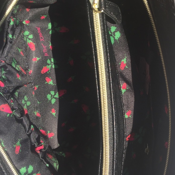 BETSEY JOHNSON PURSE - Picture 3 of 4