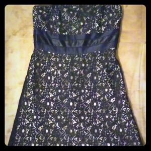 A white house black market dress