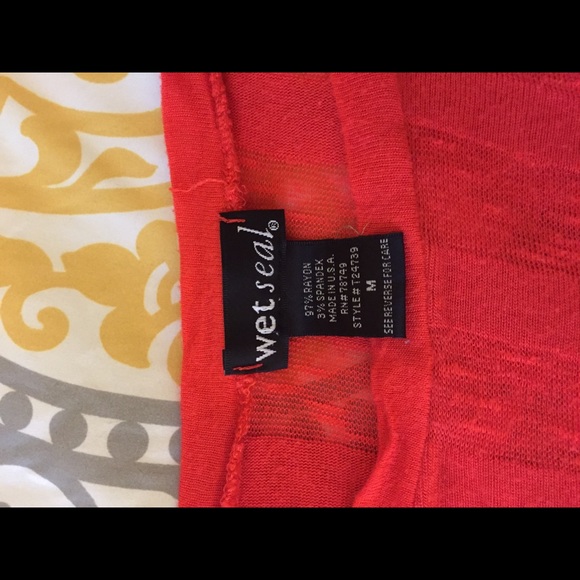 Wet Seal - red long sleeve - Picture 3 of 3