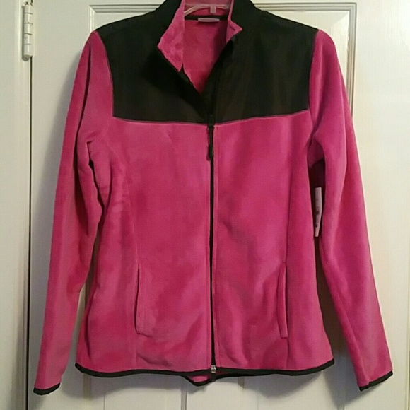 Very soft and warm sweater/jacket