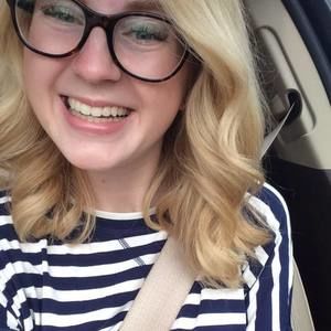 Meet your Posher, Olivia