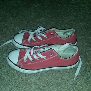 red converse size 3!
