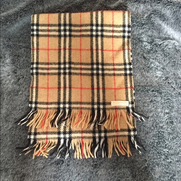 Burberry scarf