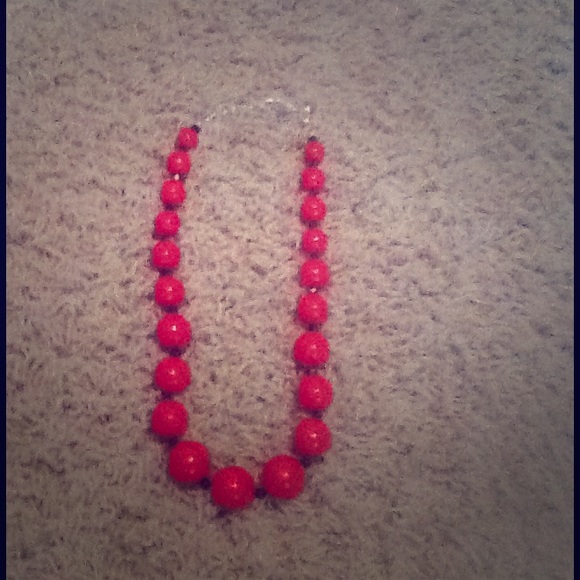 Red bubble necklace