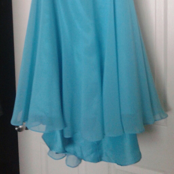 Dress - Picture 2 of 2