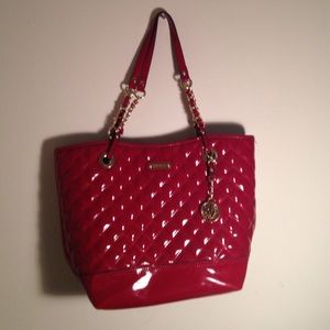 Red Anne Klein purse