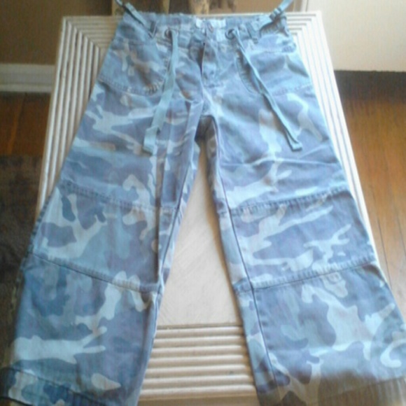 Camoflouge print Capri's by z cavaricci