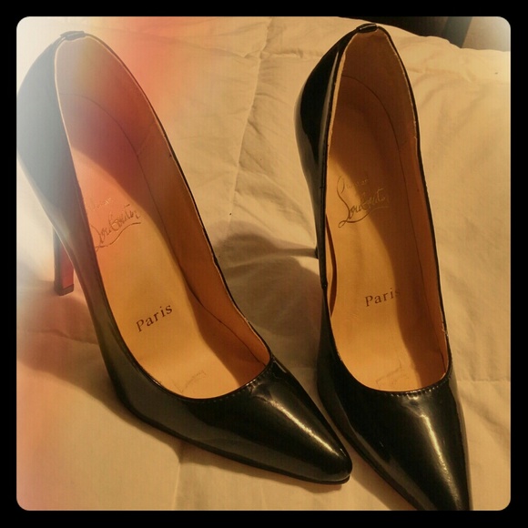 Red bottoms heels