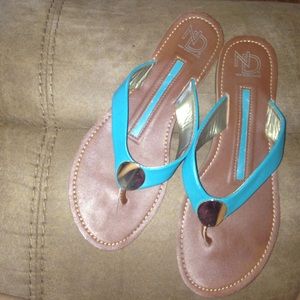 New Directions flip flops