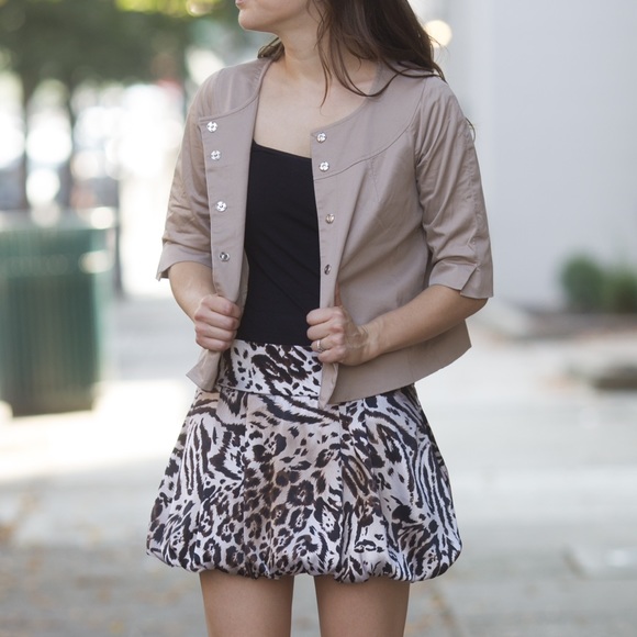 Tan jacket - Picture 2 of 3