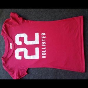 HOLLISTER GRAPHIC TEE