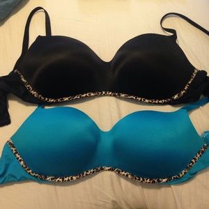Victoria's Secret size 38DD bras