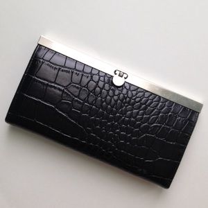 Maurice's Black Clutch Maurice's Black Clutch