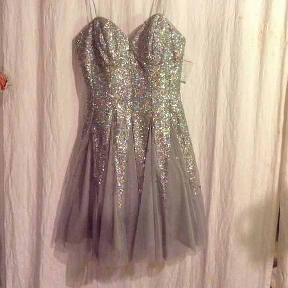 Formal homecoming dress