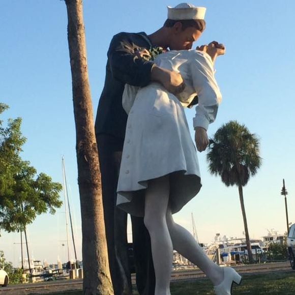 Meet your Posher, Natalie - Picture 1 of 1