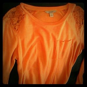 Orange longsleeve with lace