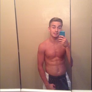 Meet your Posher, Conor