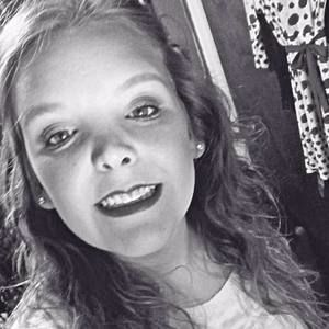 Meet your Posher, Carley