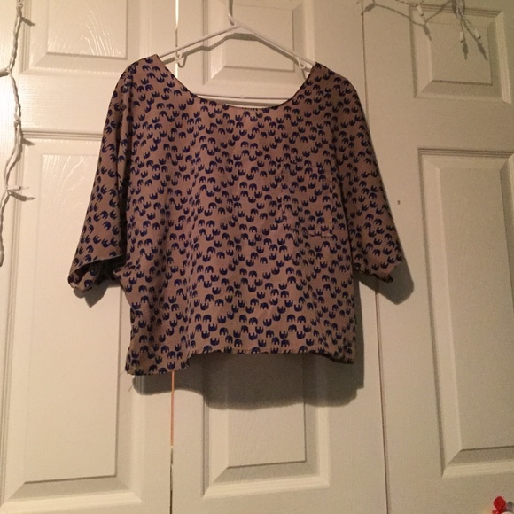 Elephant shirt with pocket