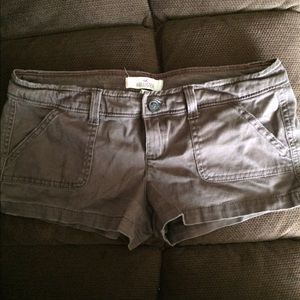 Hollister brown shorts