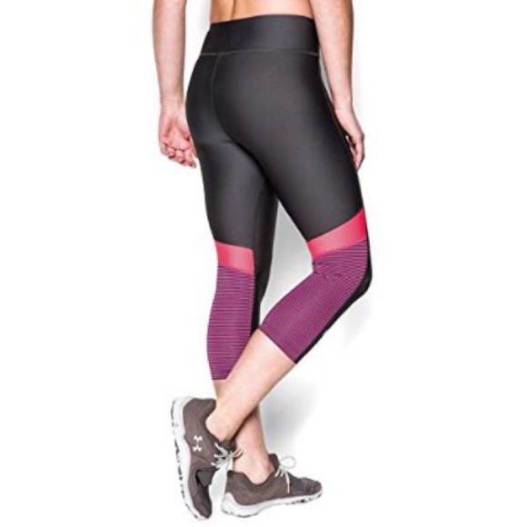 Under Armour Women's UA Heat Gear 17' Capri