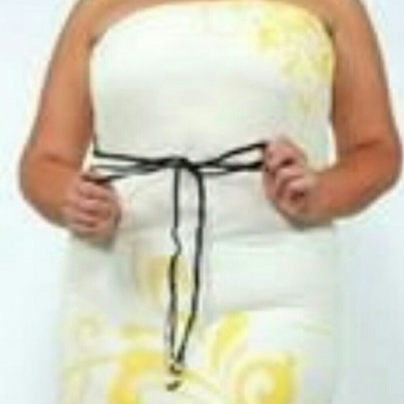 Yellow sleeveless dress