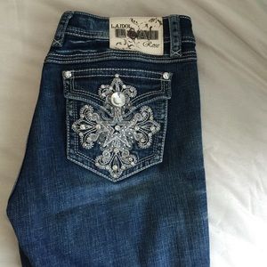 Very stylish jeans!