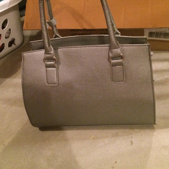 Purse - Picture 3 of 3