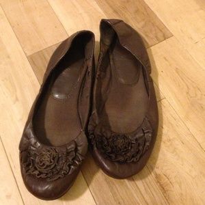 Leather Nordstrom ballet flats- brown