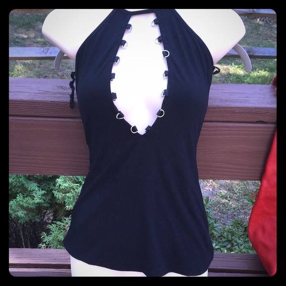 Black halter
