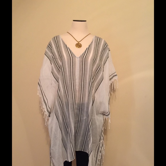 Club monaco pancho.