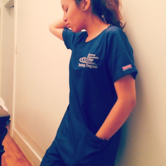 🌲🌸MEET YOUR SELLER!!!💐🍂 - Picture 2 of 4