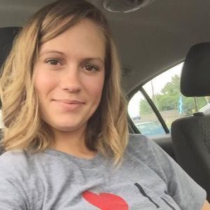 Meet your Posher, Katlin