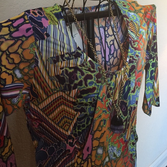 Adore multi color dress - Picture 3 of 3